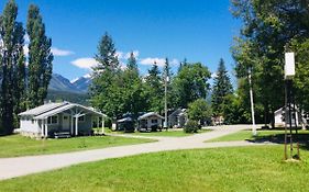 Brookside Motel